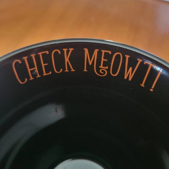 Cat "Check Meowt!" Mug 4" 12oz - Picture 4 of 5